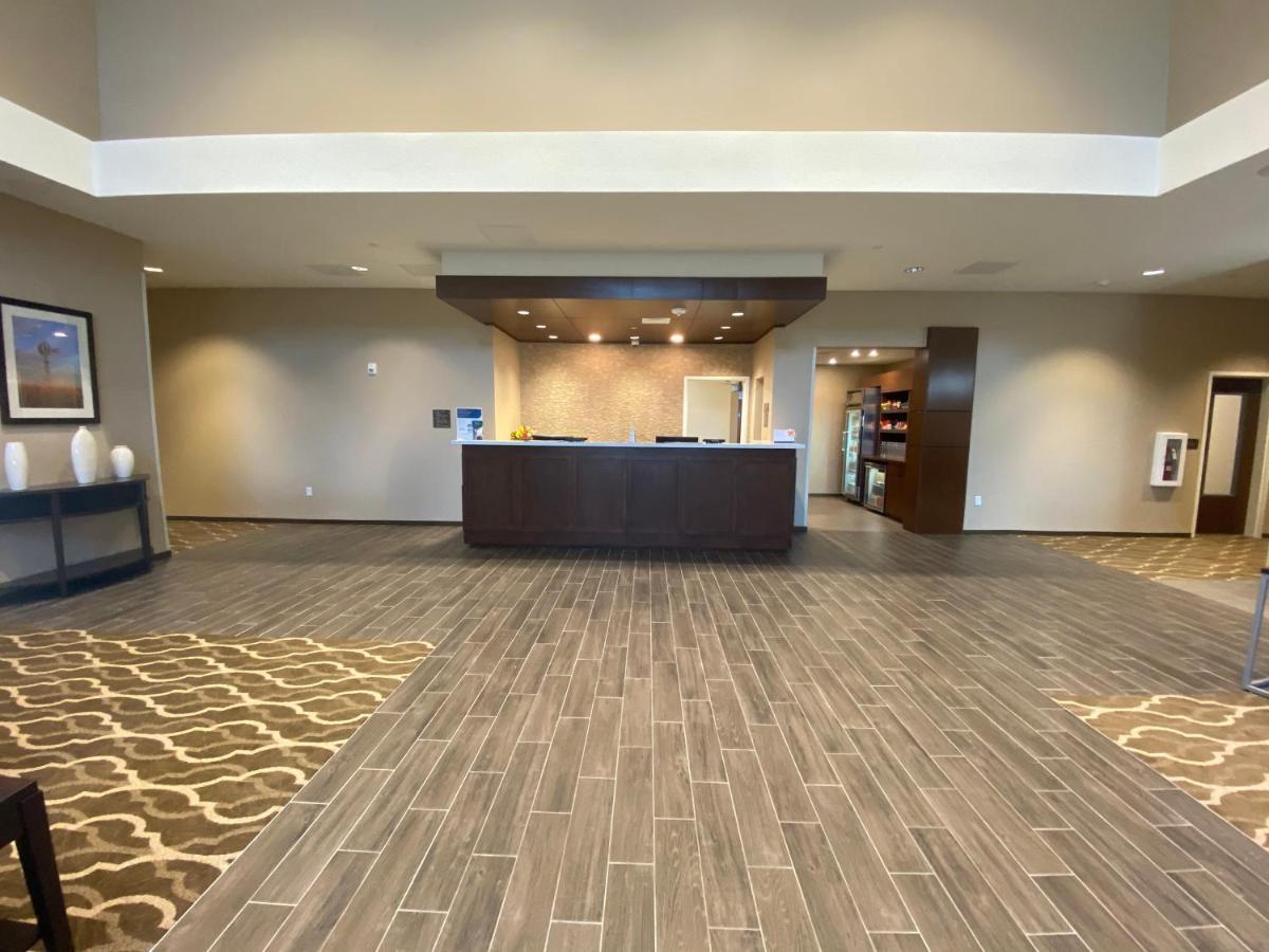 Comfort Suites Midland West Bagian luar foto