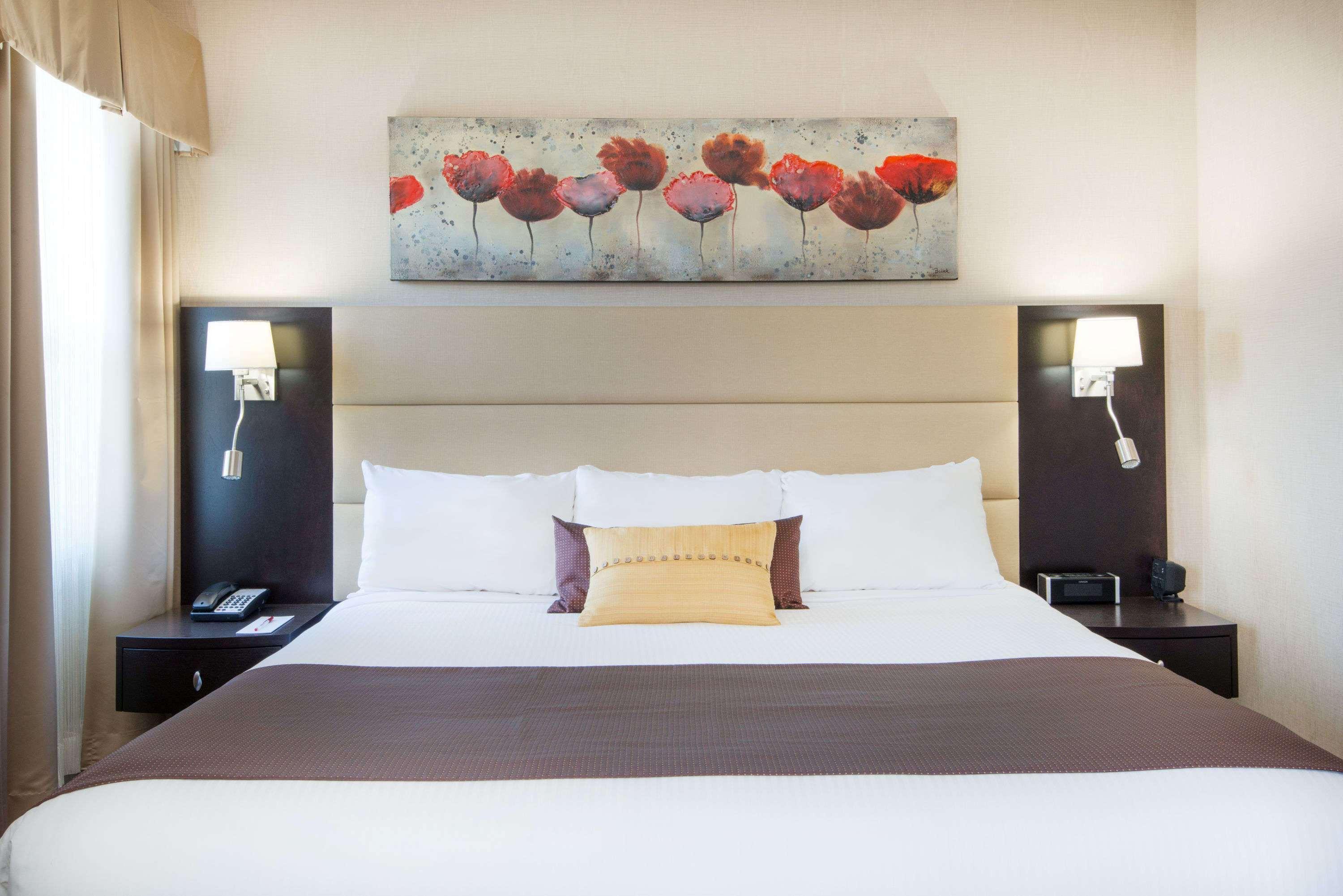 Comfort Suites Midland West Bagian luar foto